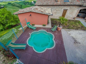 Lovely mansion in Sant angelo in Vado with mini pool  Сант-Анджело Ин Вадо